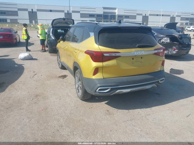 2022 KIA SELTOS S 3