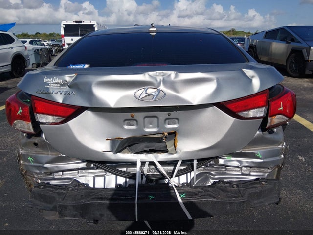 2016 Hyundai ELANTRA SE 照片 6