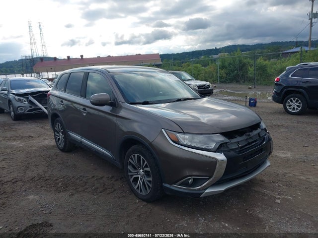 2017 MITSUBISHI OUTLANDER SE