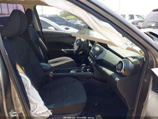 2023 NISSAN KICKS SV XTRONIC CVT 5
