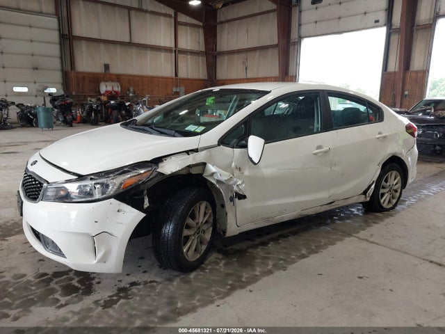 2017 KIA FORTE S — фото 2