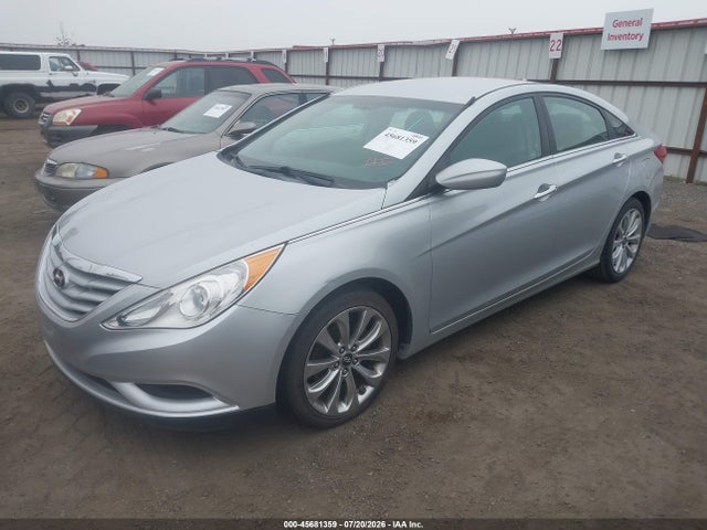 2011 Hyundai SONATA GLS photo 2