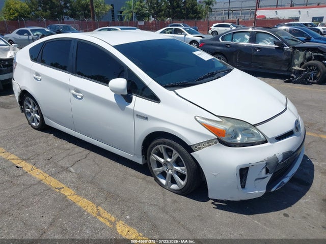 2014 Toyota PRIUS TWO — фото 1