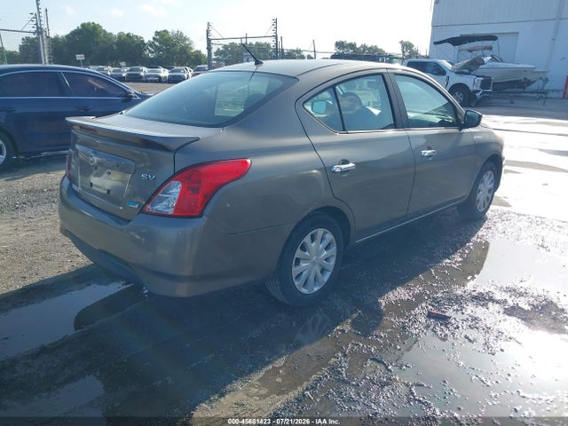 2016 Nissan VERSA 1.6 SV 照片 4
