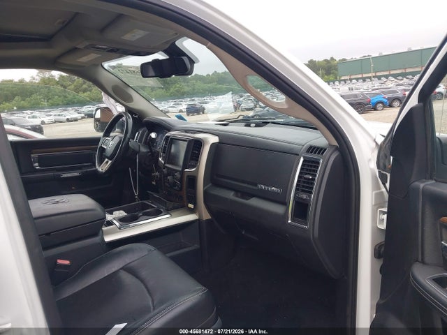 2015 RAM 2500 LARAMIE 照片 5