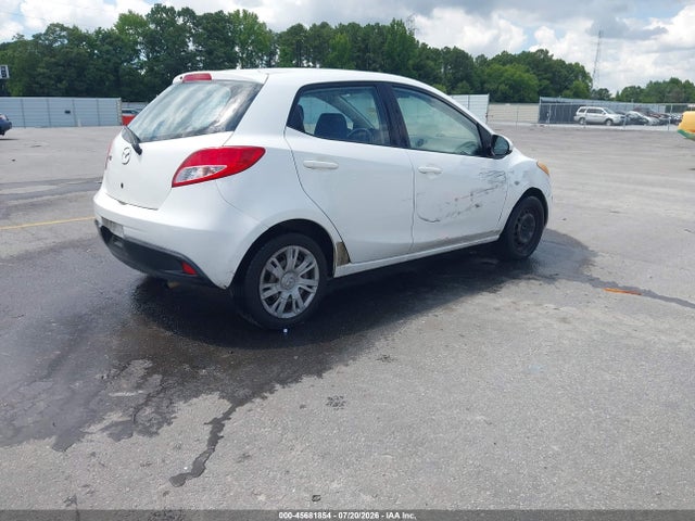 2014 Mazda MAZDA2 SPORT — фото 4
