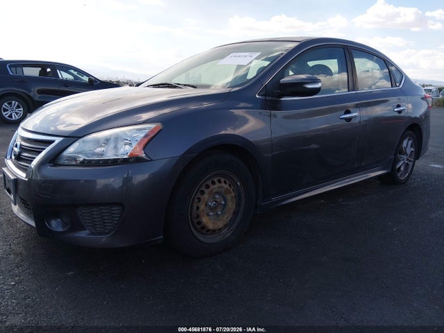 2015 Nissan SENTRA SR 照片 2