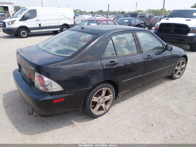 2001 Lexus IS 300 — фото 4
