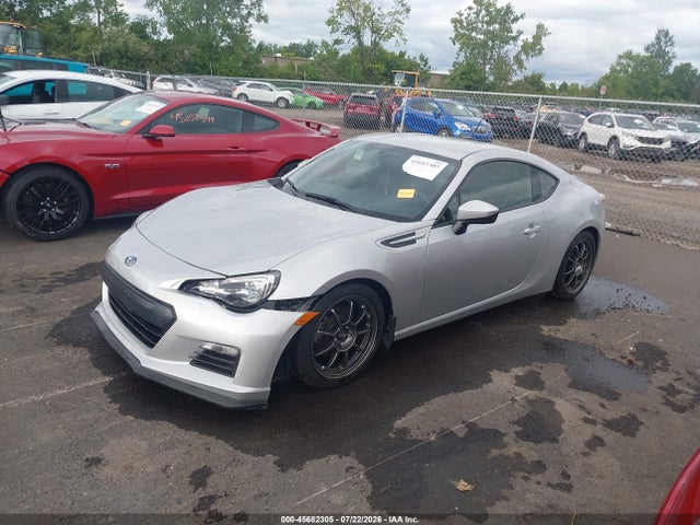 صورة 2 لـ 2014 Subaru BRZ PREMIUM