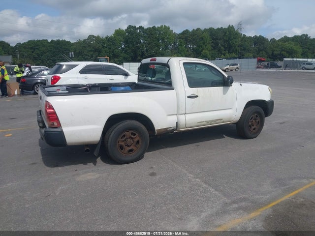 2006 Toyota TACOMA photo 4