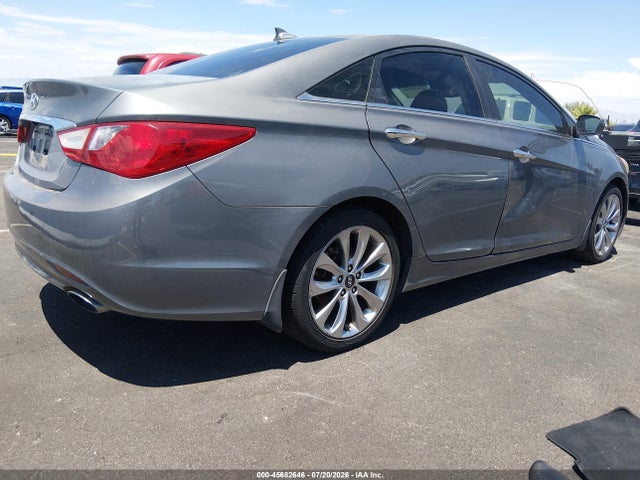 2013 Hyundai SONATA SE 照片 4