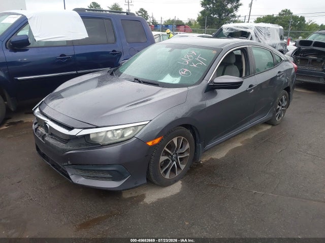2017 Honda CIVIC LX — фото 2