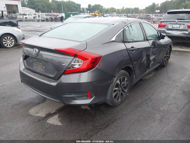 2017 Honda CIVIC LX — фото 4