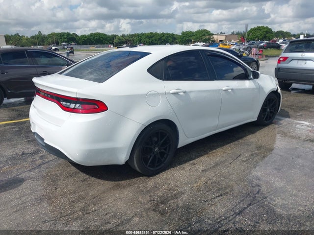 2016 Dodge DART SE — фото 4