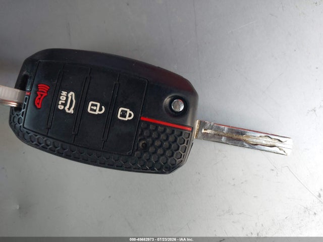 2017 KIA RIO LX — миниатюра 11