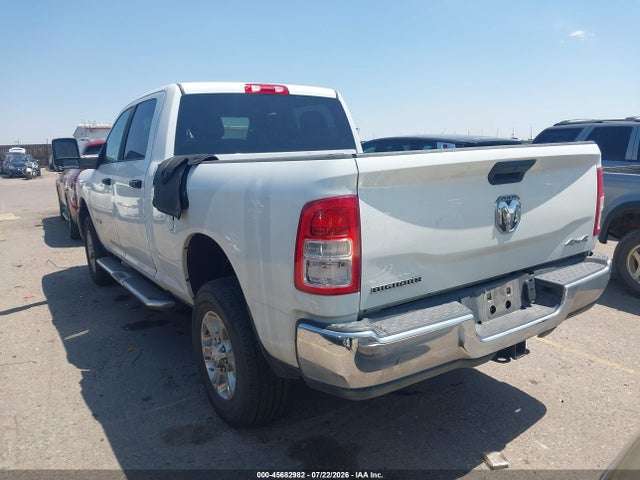 2024 RAM 2500 BIG HORN 4X4 6'4 BOX photo 3