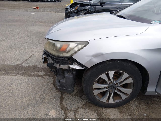 صورة مصغرة 18 لـ 2013 Honda ACCORD LX