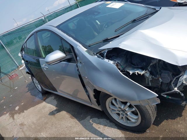 2021 Toyota PRIUS XLE AWD-E 缩略图 14