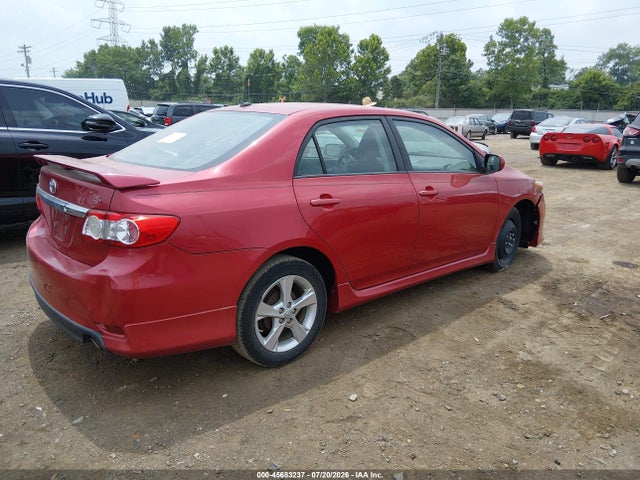 2011 Toyota COROLLA S 照片 4