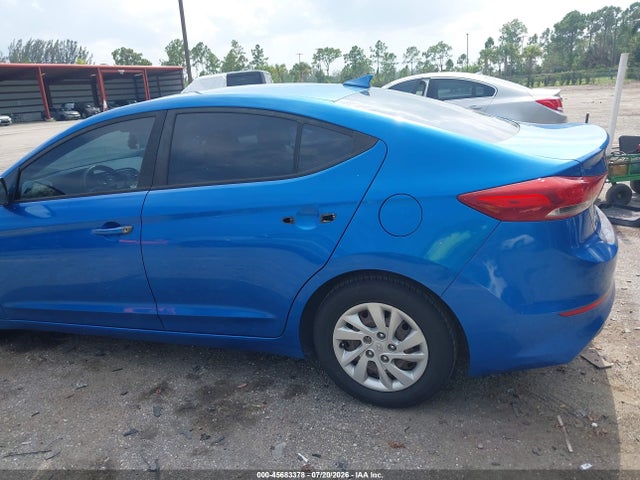 2017 Hyundai ELANTRA SE 照片 6