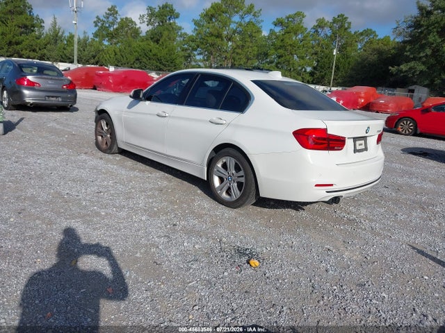 2017 BMW 330I 照片 3
