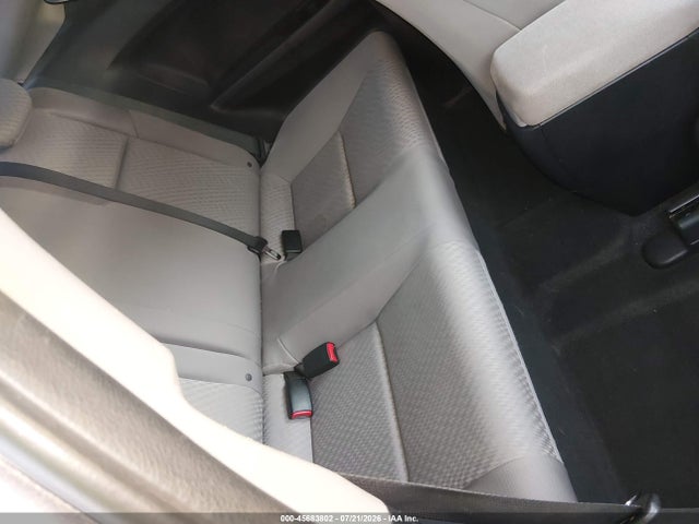 صورة 8 لـ 2015 Honda CIVIC EX