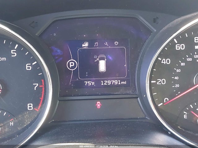 2017 KIA SEDONA LX 15