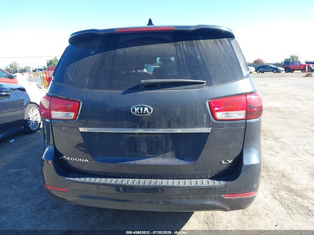2017 KIA SEDONA LX 16