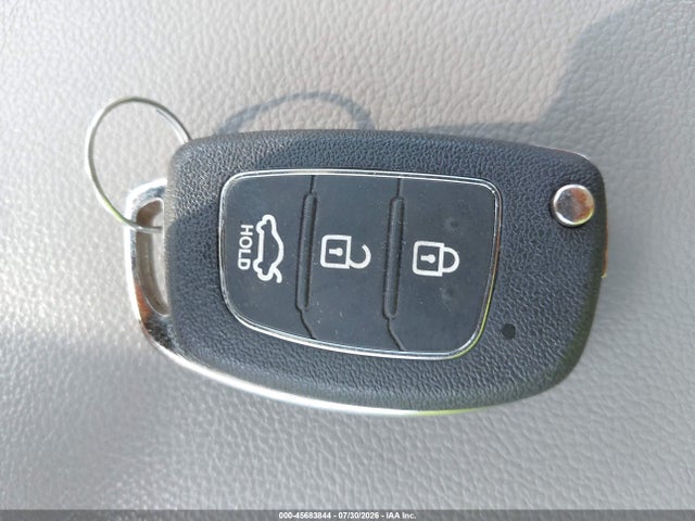 2018 HYUNDAI ELANTRA SE 11