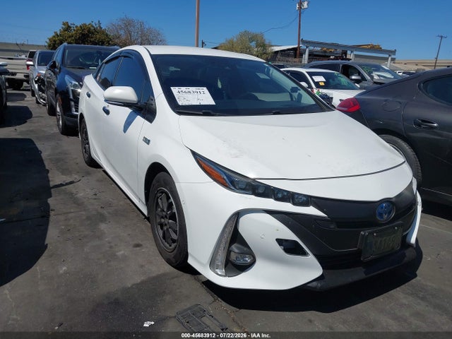 2018 TOYOTA PRIUS ADVANCED
