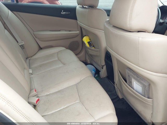 صورة 8 لـ 2014 Nissan MAXIMA 3.5 SV