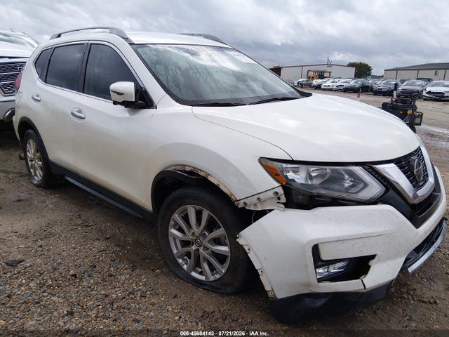 2018 NISSAN ROGUE SV