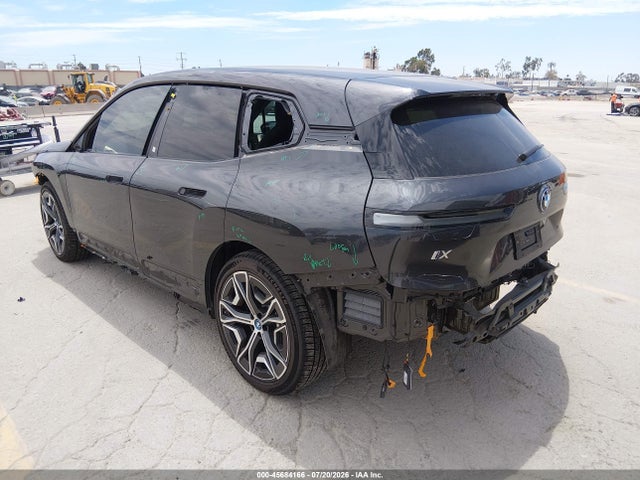 2025 BMW IX XDRIVE50 3