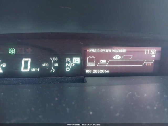 صورة 7 لـ 2015 Toyota PRIUS THREE