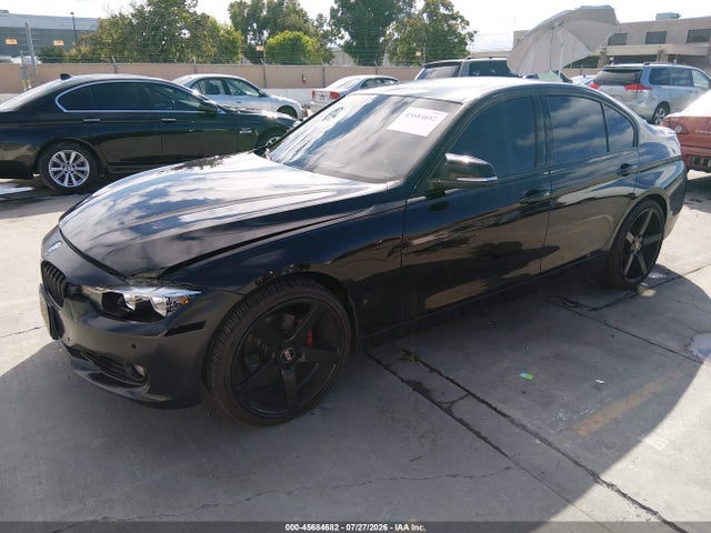 2017 BMW 3 SERIES 330I 照片 2
