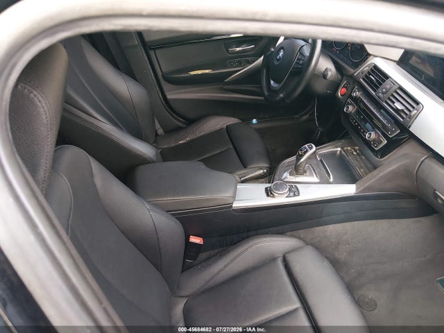 2017 BMW 3 SERIES 330I 照片 5