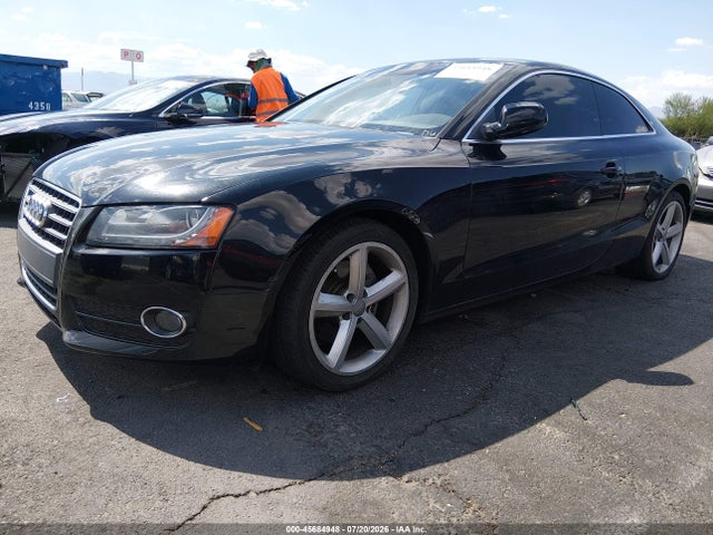 2010 AUDI A5 2.0T PREMIUM — фото 2