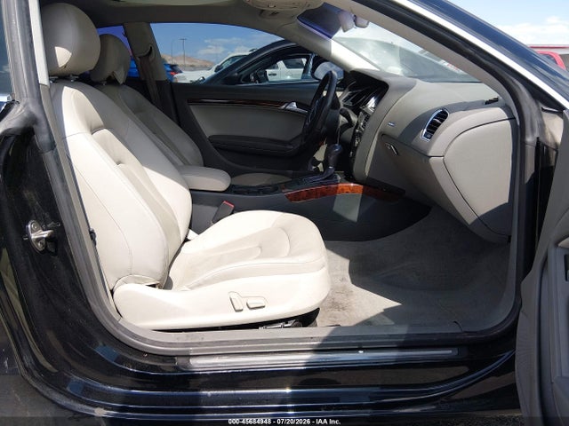 2010 AUDI A5 2.0T PREMIUM — фото 5