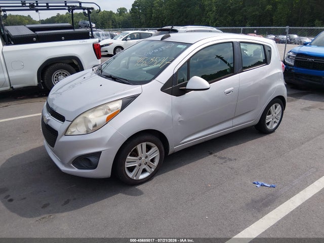 2015 Chevrolet SPARK 1LT CVT — фото 2