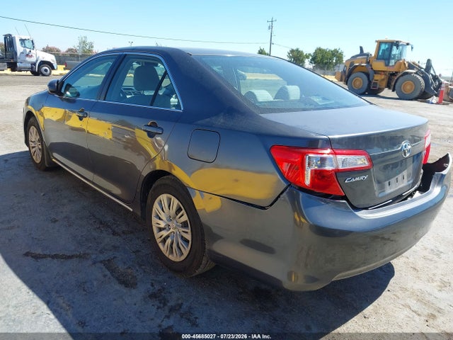 2012 Toyota CAMRY LE 照片 3