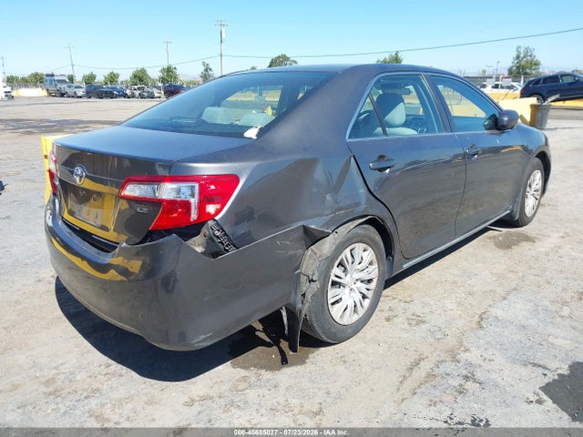 2012 Toyota CAMRY LE 照片 4