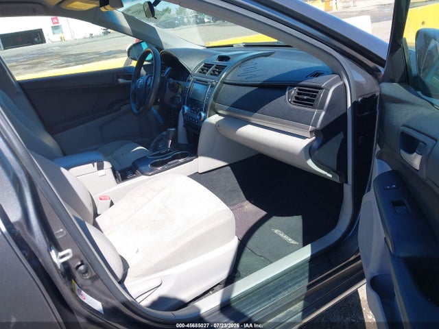 2012 Toyota CAMRY LE 照片 5