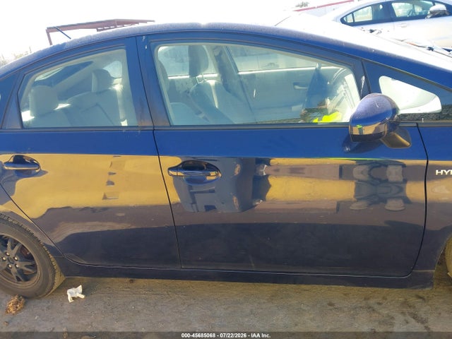 2012 Toyota PRIUS TWO 缩略图 13