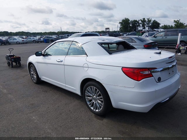 صورة 3 لـ 2012 Chrysler 200 LIMITED
