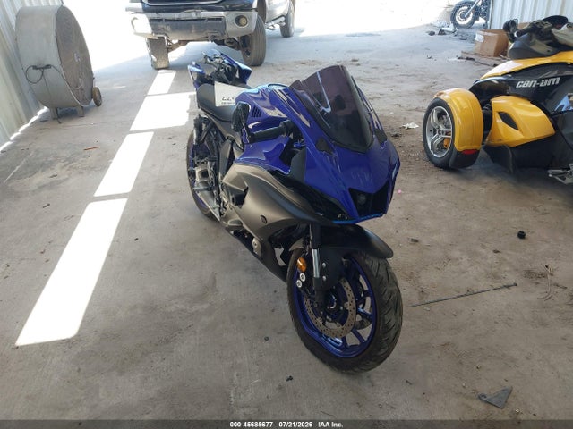 2022 YAMAHA YZF 
