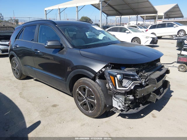 2025 KIA NIRO EX
