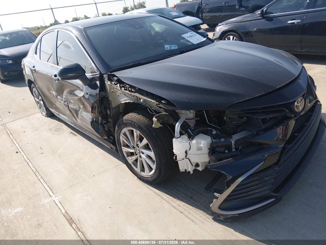 2022 TOYOTA CAMRY LE