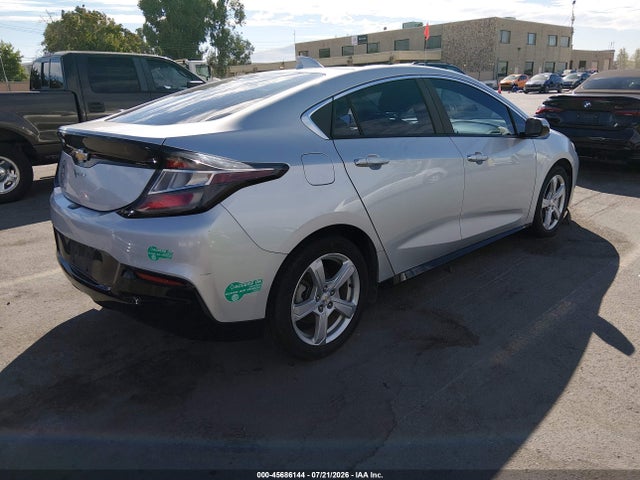 2017 Chevrolet VOLT LT photo 4