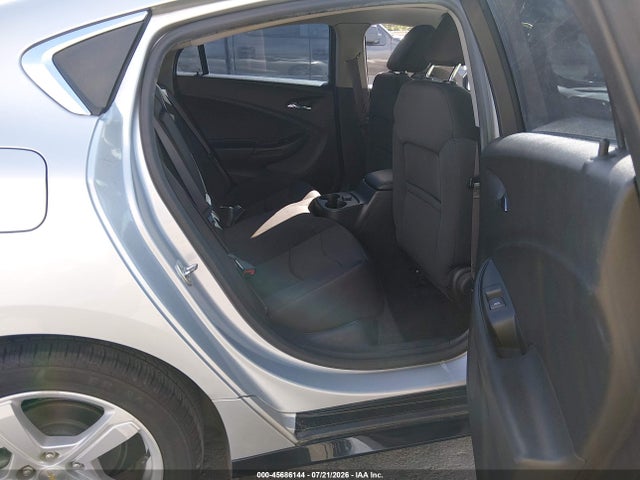 2017 Chevrolet VOLT LT photo 8