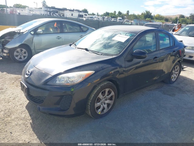 صورة 2 لـ 2012 Mazda MAZDA3 I SPORT